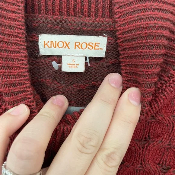 Knox Rose Red Cable Knit Sweater - Picture 4 of 8